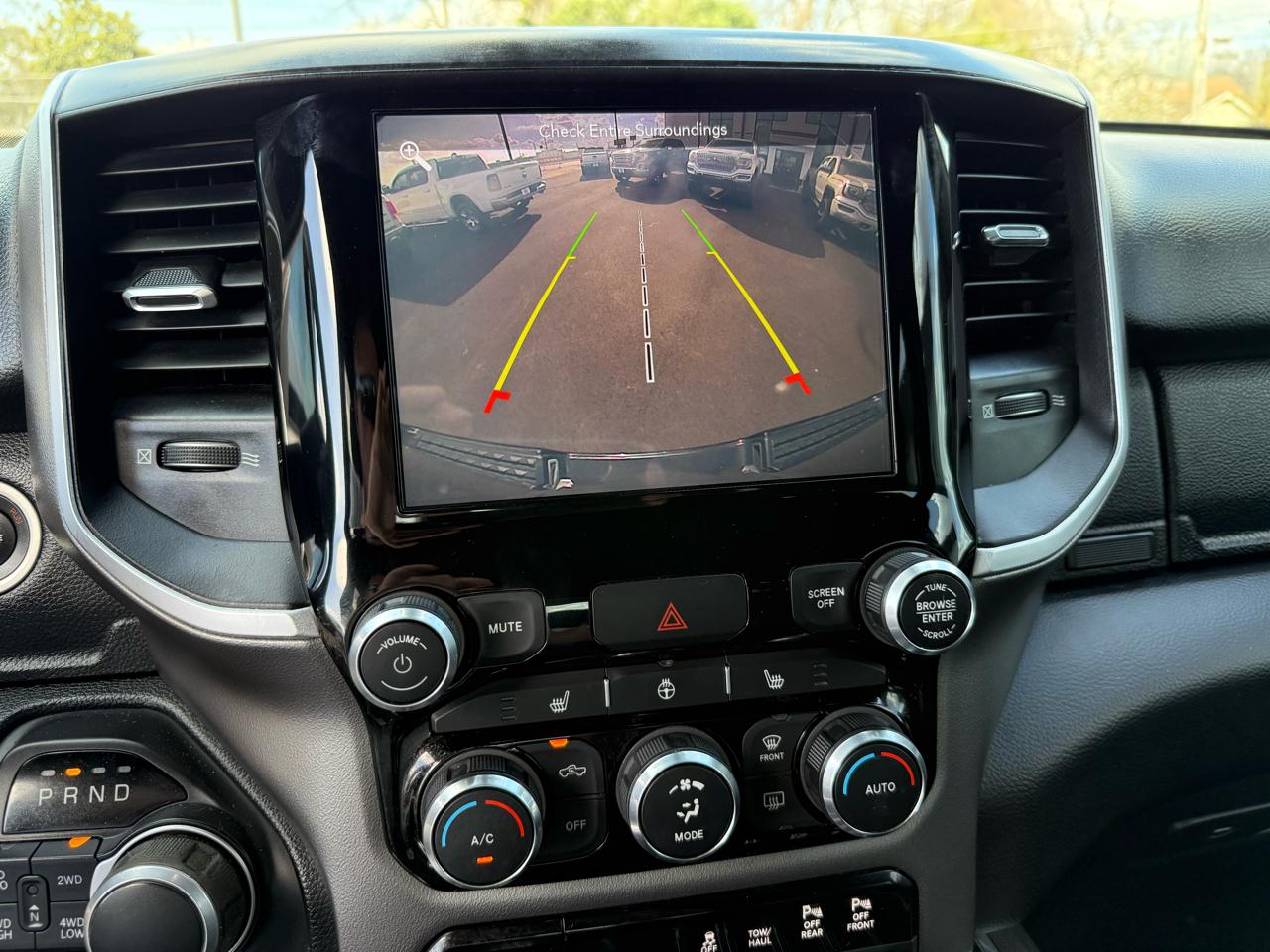 RAM 1500 Big Horn/Lone Star 4x4 Crew Cab 5'7" Box 2019