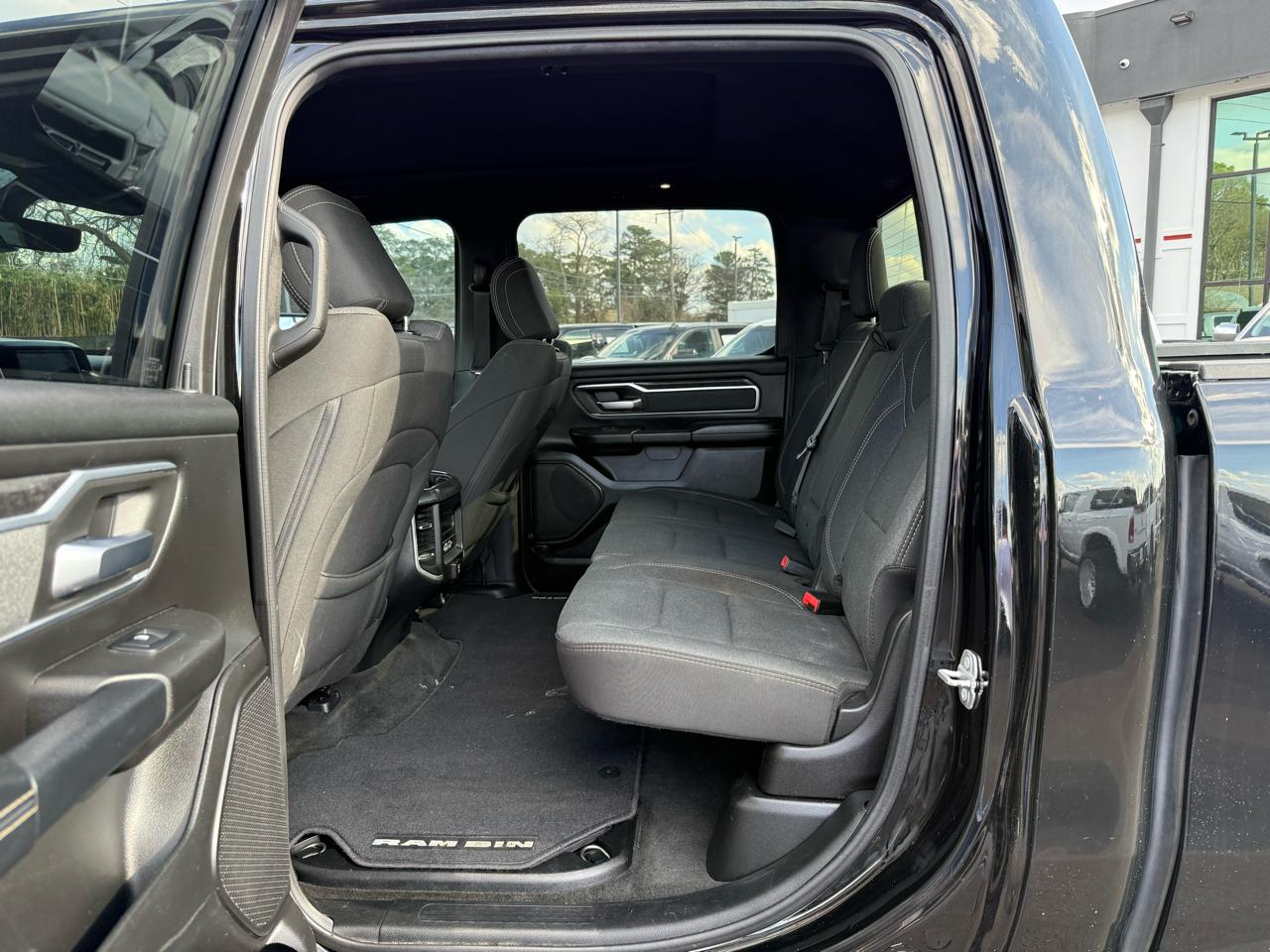 RAM 1500 Big Horn/Lone Star 4x4 Crew Cab 5'7" Box 2019