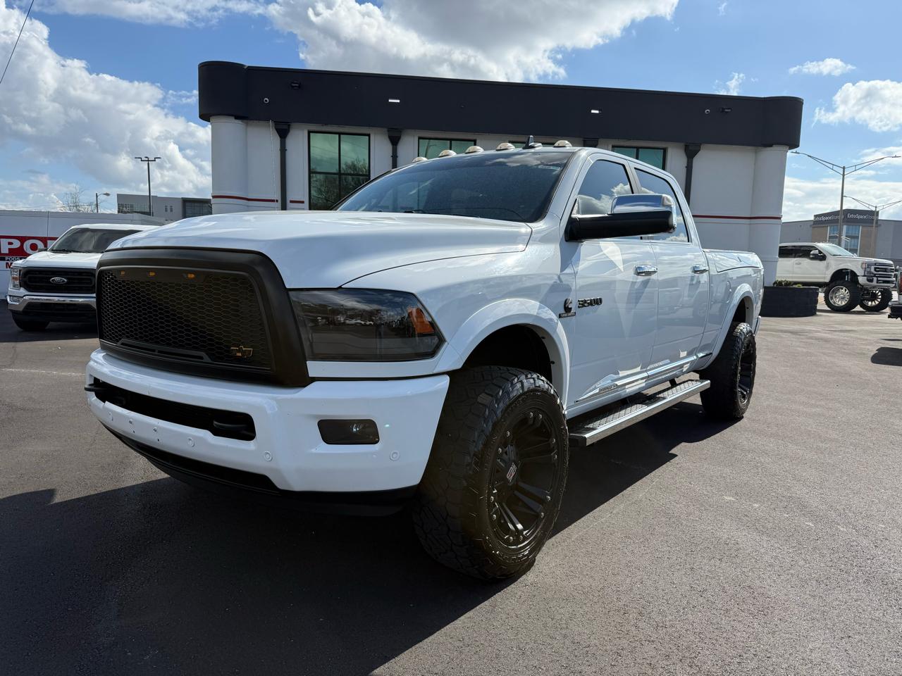 RAM 3500 Limited 4x4 Crew Cab 6'4" Box 2018