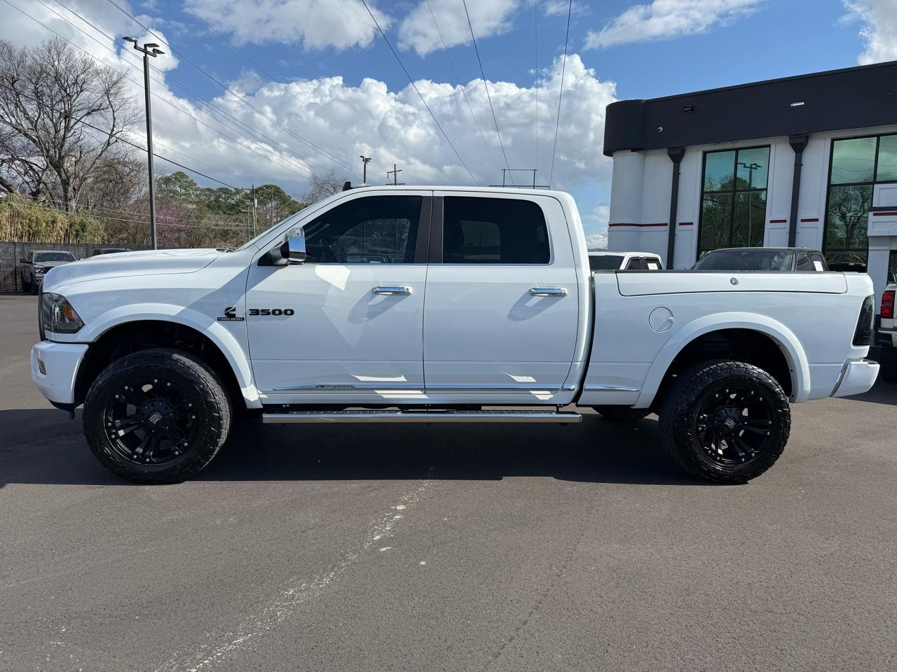 RAM 3500 Limited 4x4 Crew Cab 6'4" Box 2018