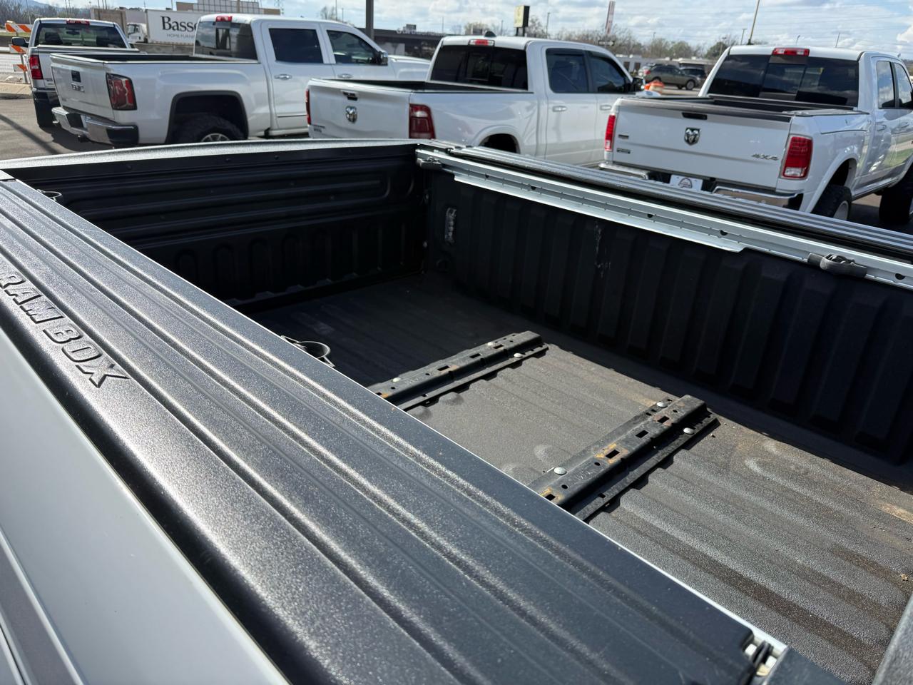 RAM 3500 Limited 4x4 Crew Cab 6'4" Box 2018