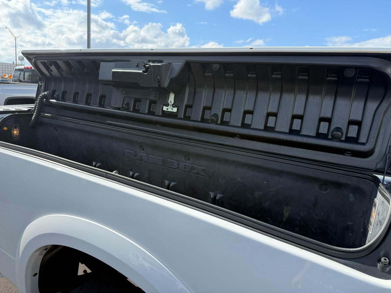 RAM 3500 Limited 4x4 Crew Cab 6'4" Box 2018