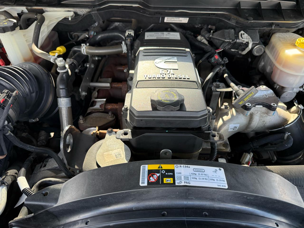 RAM 3500 Limited 4x4 Crew Cab 6'4" Box 2018