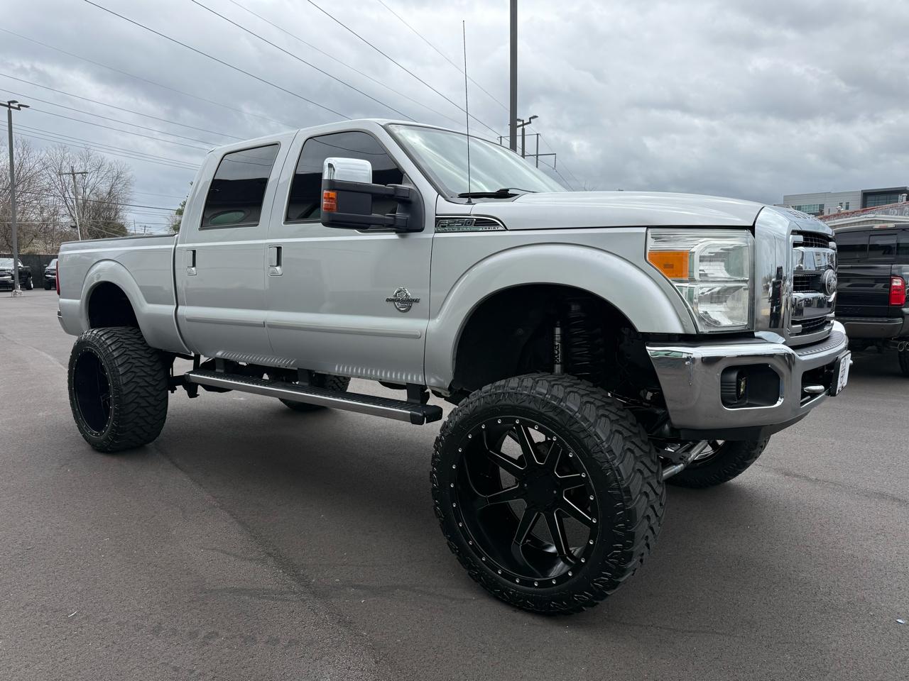 Ford Super Duty F-250 SRW 4WD Crew Cab 156" Lariat 2012