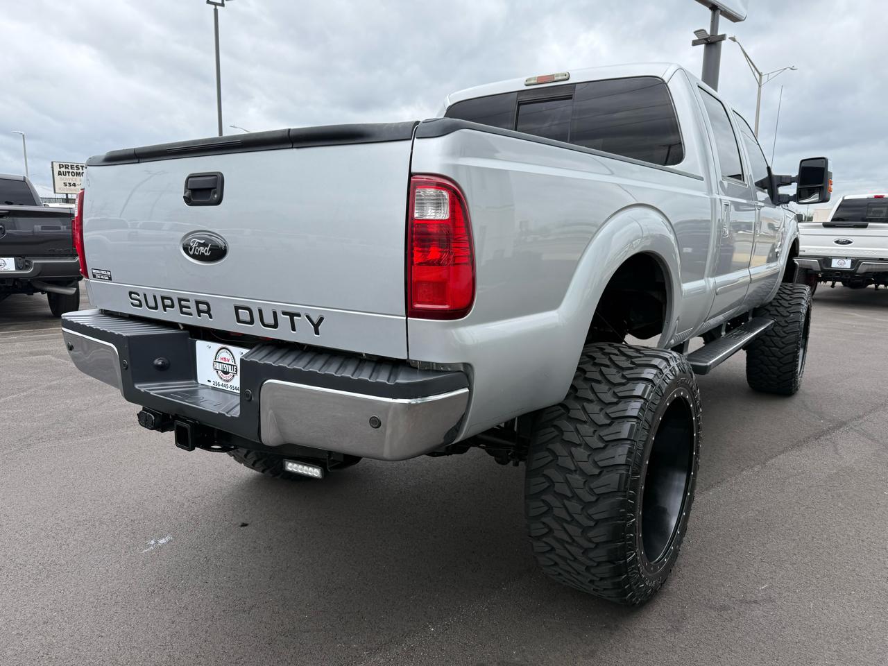 Ford Super Duty F-250 SRW 4WD Crew Cab 156" Lariat 2012