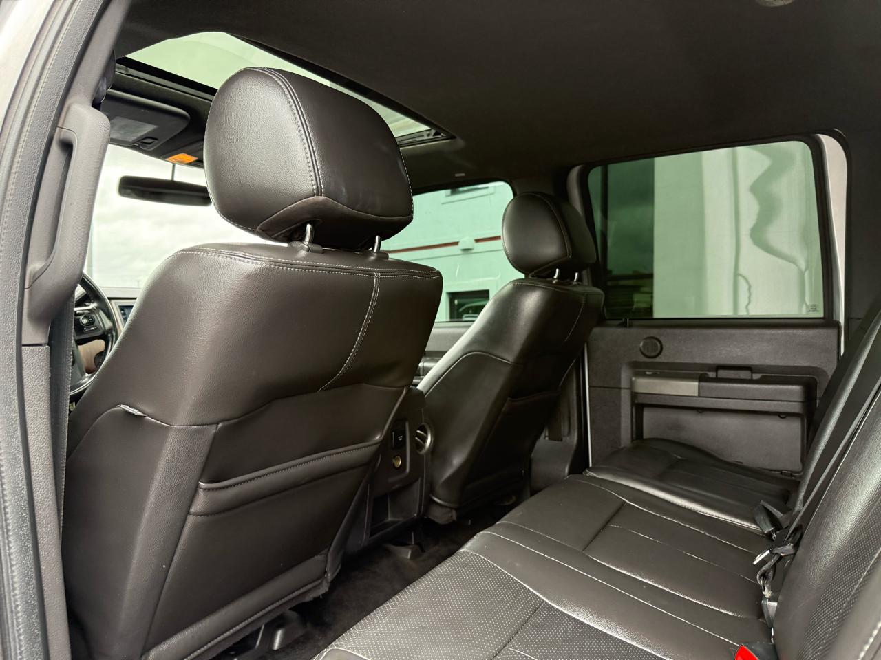 Ford Super Duty F-250 SRW 4WD Crew Cab 156" Lariat 2012