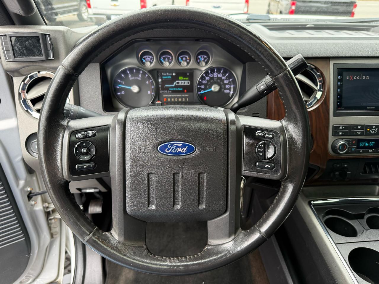 Ford Super Duty F-250 SRW 4WD Crew Cab 156" Lariat 2012