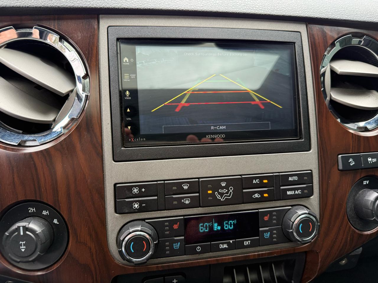 Ford Super Duty F-250 SRW 4WD Crew Cab 156" Lariat 2012