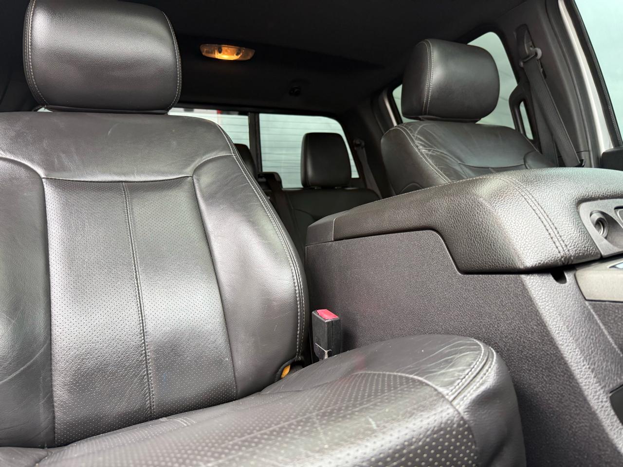 Ford Super Duty F-250 SRW 4WD Crew Cab 156" Lariat 2012