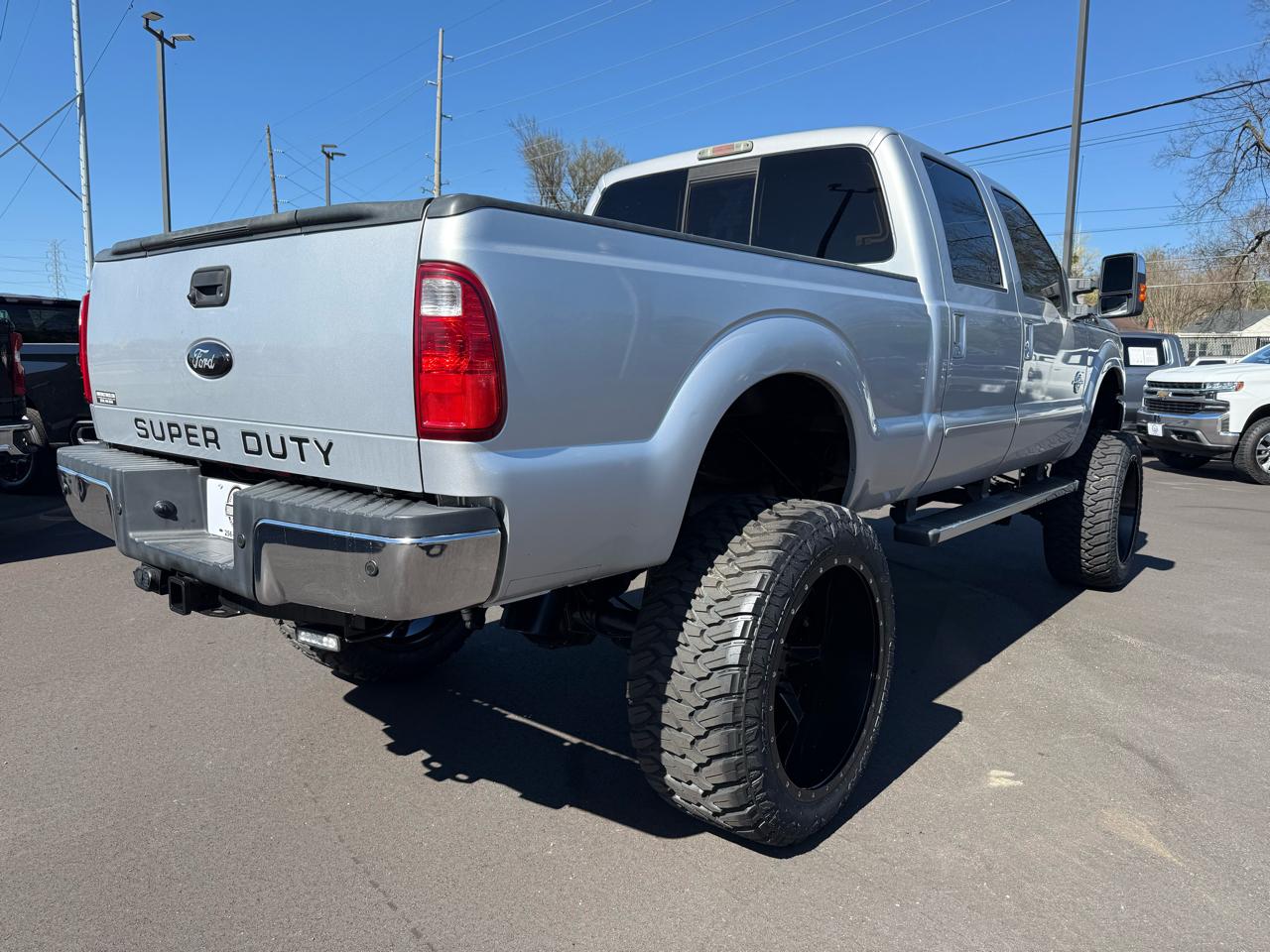 Ford Super Duty F-250 SRW 4WD Crew Cab 156" Lariat 2012