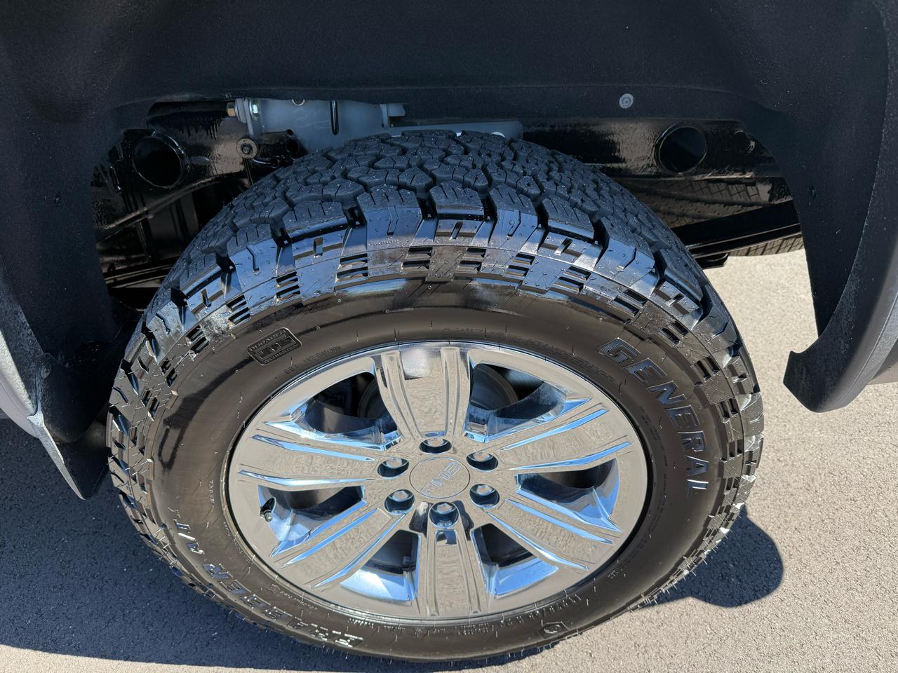 GMC Sierra 1500 4WD Crew Cab 143.5" SLT 2018