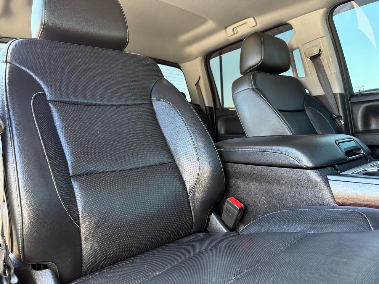 GMC Sierra 1500 4WD Crew Cab 143.5" SLT 2018