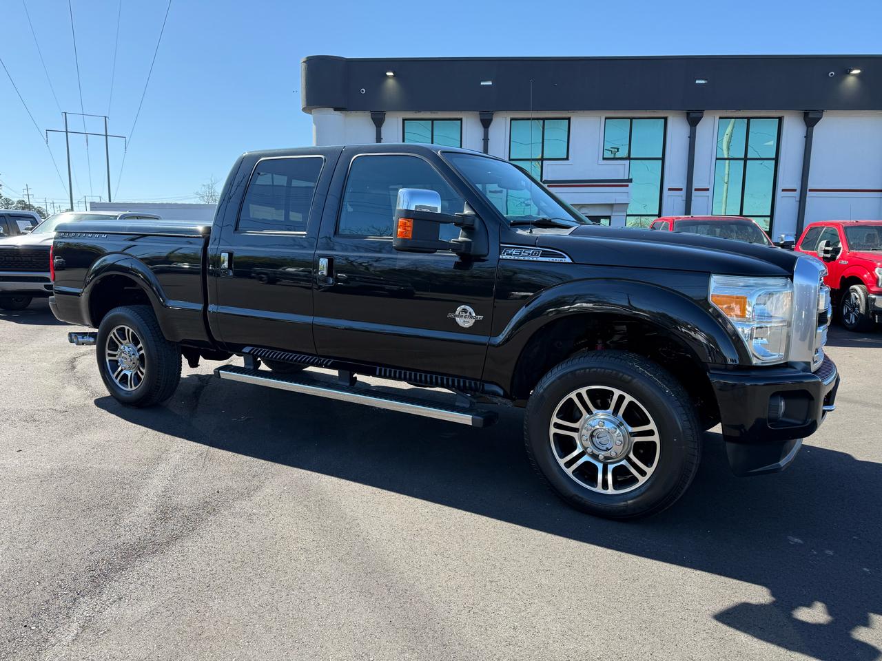 Ford Super Duty F-350 SRW Platinum 4WD Crew Cab 6.75' Box 2015