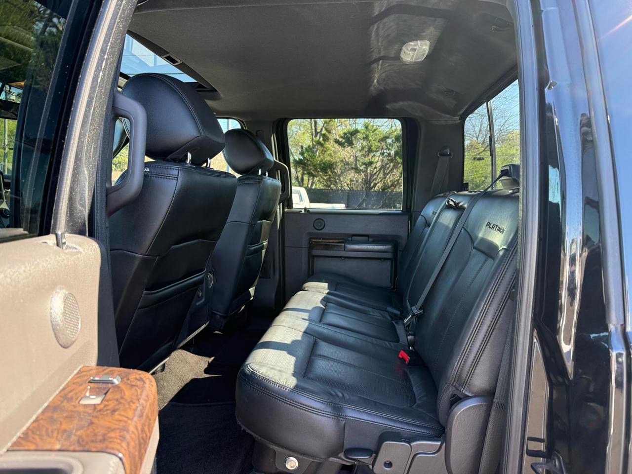 Ford Super Duty F-350 SRW Platinum 4WD Crew Cab 6.75' Box 2015