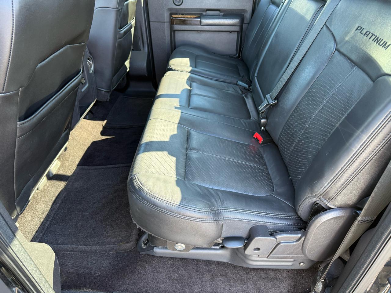 Ford Super Duty F-350 SRW Platinum 4WD Crew Cab 6.75' Box 2015