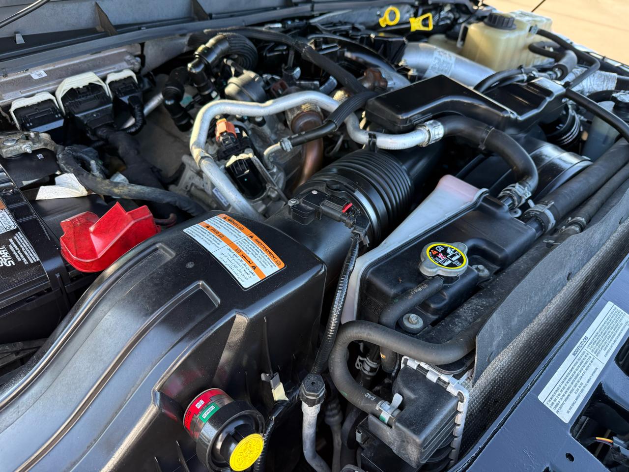 Ford Super Duty F-350 SRW Platinum 4WD Crew Cab 6.75' Box 2015