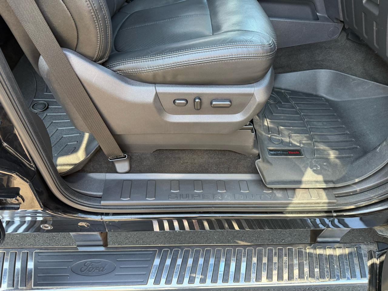 Ford Super Duty F-250 SRW 4WD Crew Cab 156" Platinum 2014