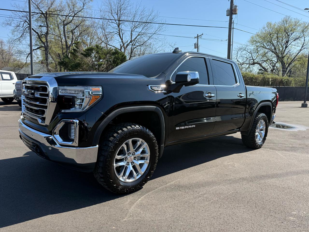 GMC Sierra 1500 4WD Crew Cab 143.5" SLT 2020