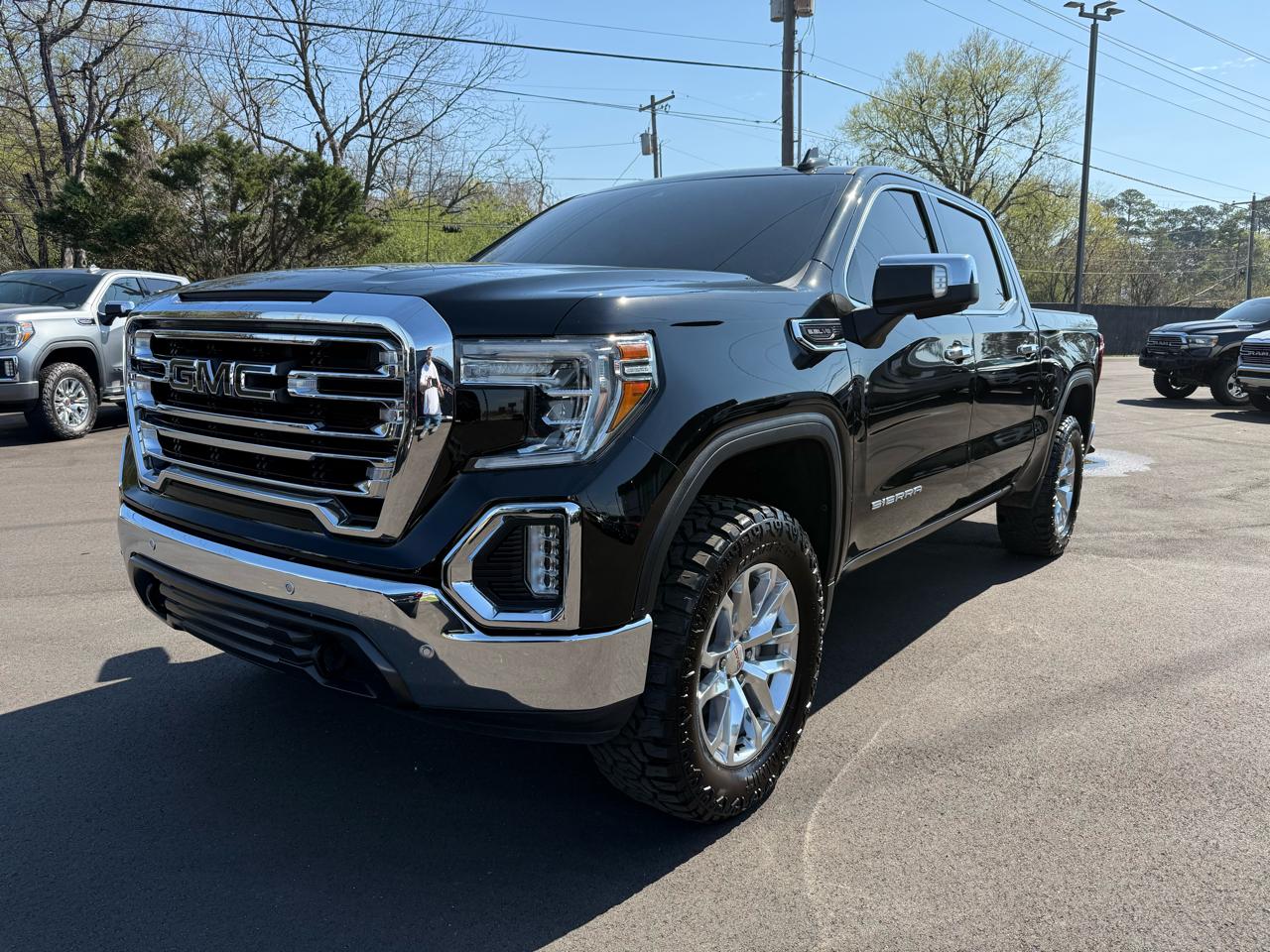 GMC Sierra 1500 4WD Crew Cab 143.5" SLT 2020