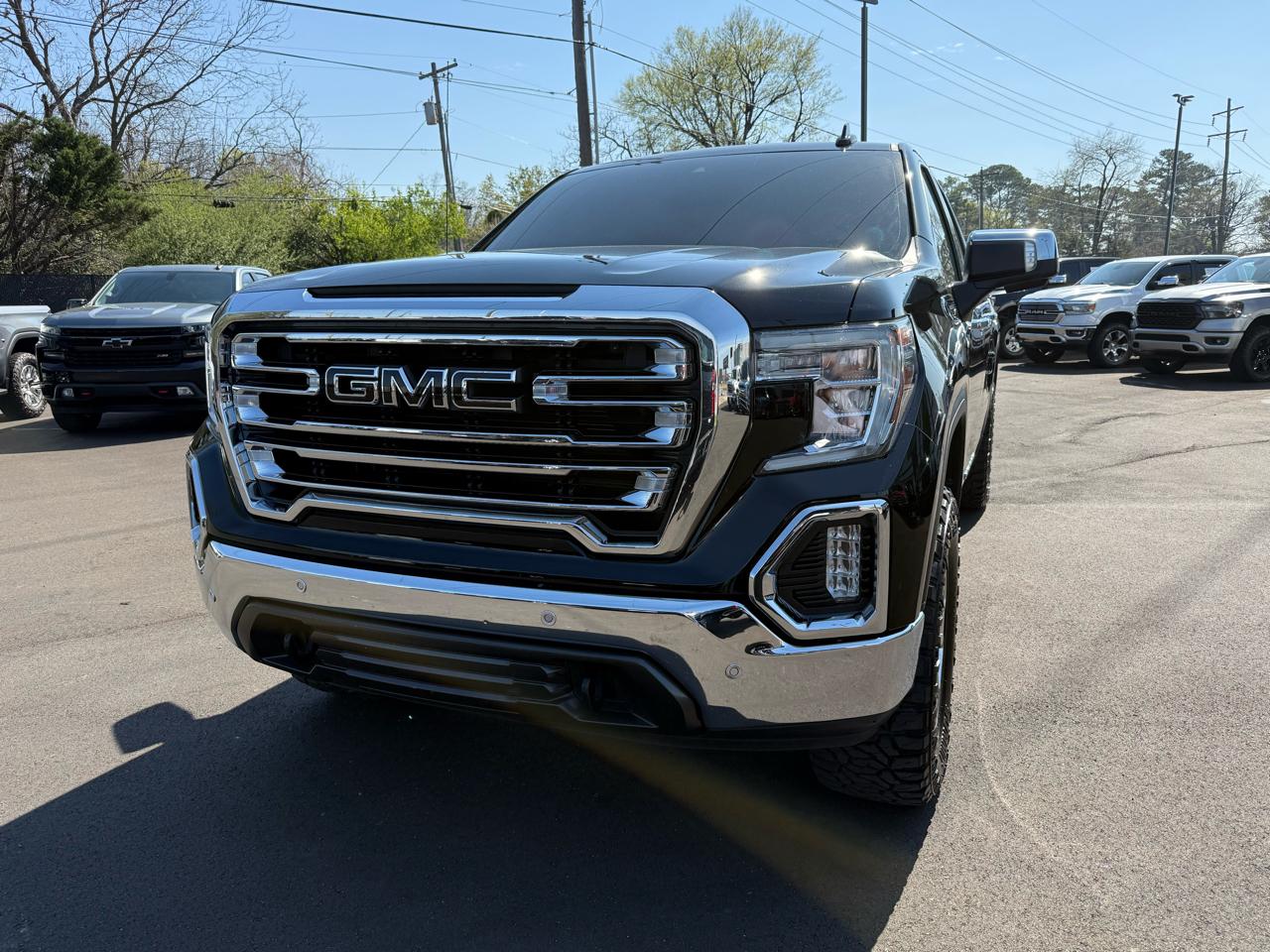 GMC Sierra 1500 4WD Crew Cab 143.5" SLT 2020