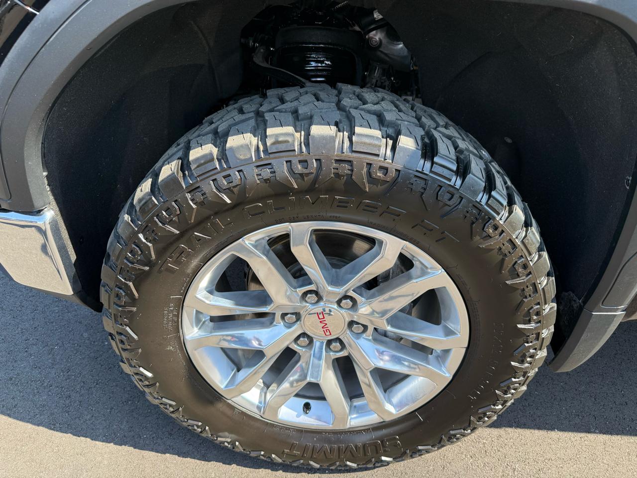 GMC Sierra 1500 4WD Crew Cab 143.5" SLT 2020