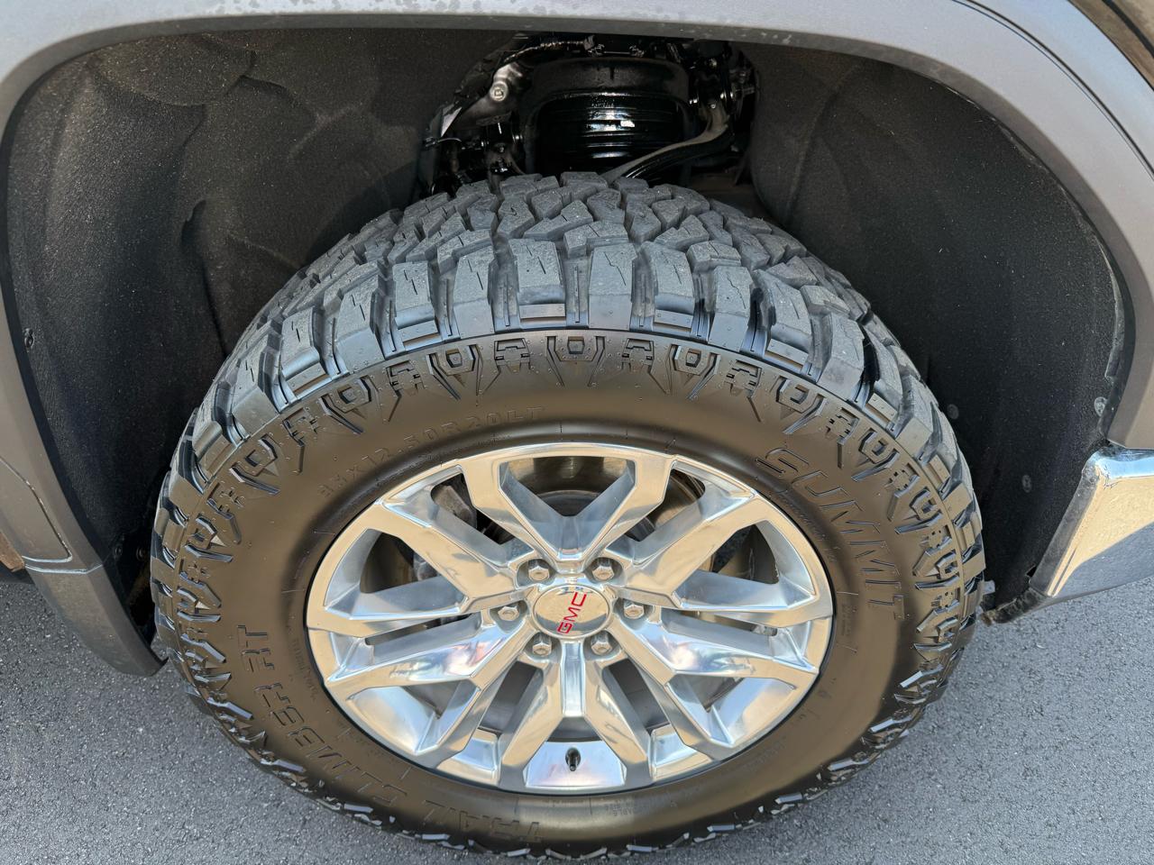 GMC Sierra 1500 4WD Crew Cab 143.5" SLT 2020