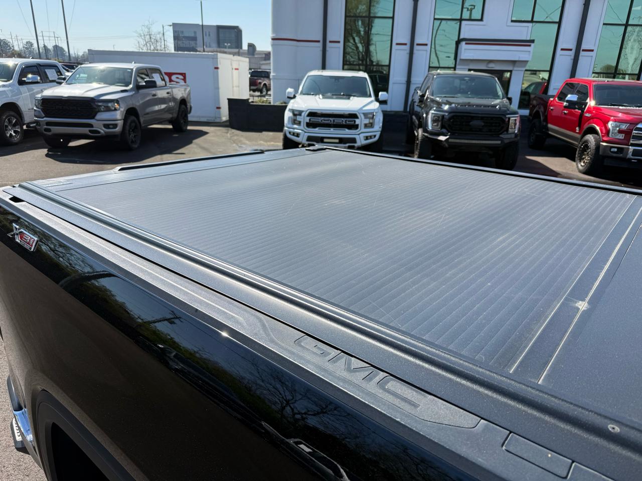 GMC Sierra 1500 4WD Crew Cab 143.5" SLT 2020