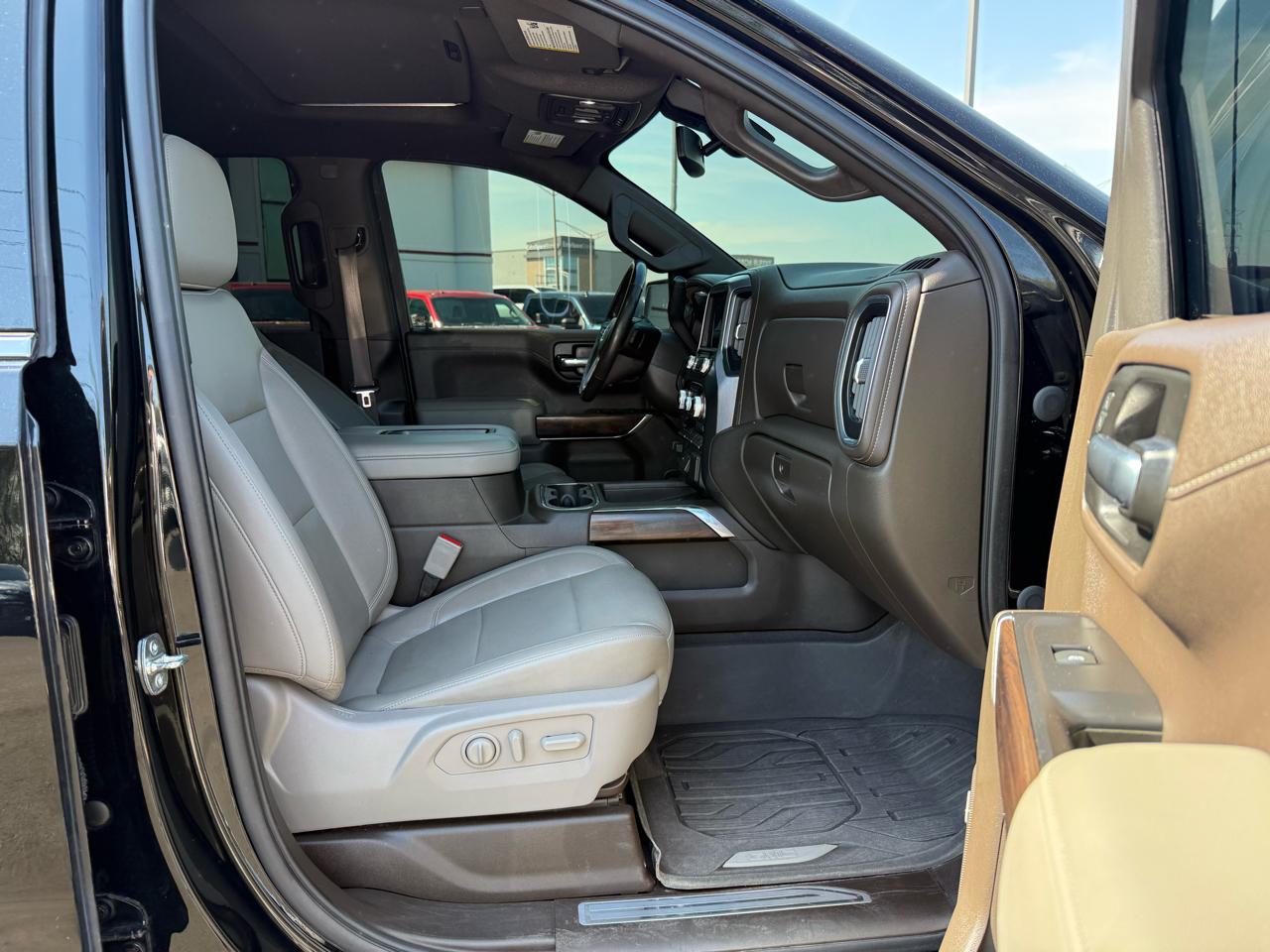 GMC Sierra 1500 4WD Crew Cab 143.5" SLT 2020