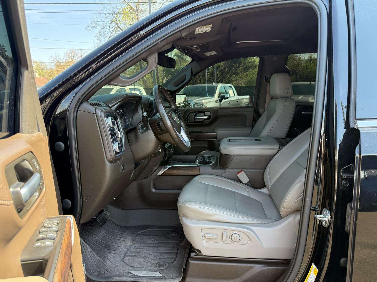 GMC Sierra 1500 4WD Crew Cab 143.5" SLT 2020