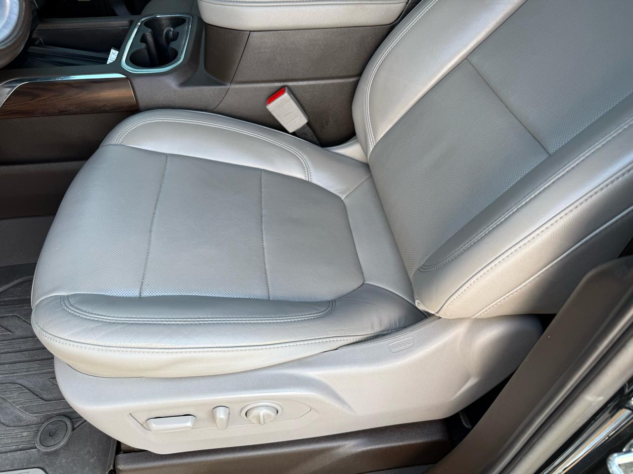 GMC Sierra 1500 4WD Crew Cab 143.5" SLT 2020