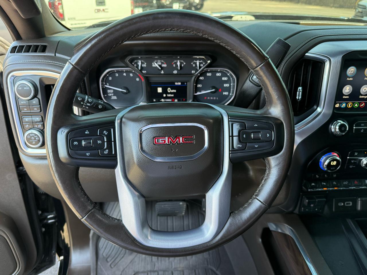 GMC Sierra 1500 4WD Crew Cab 143.5" SLT 2020