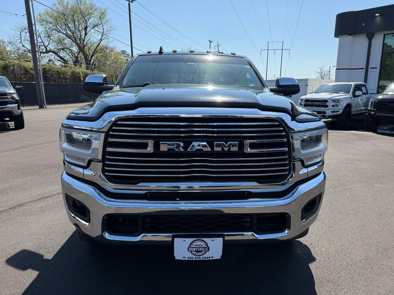 RAM 3500 Laramie 4x4 Mega Cab 6'4" Box 2022