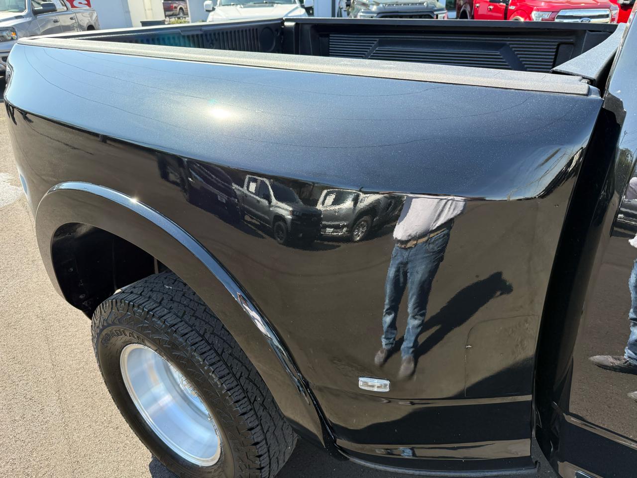 RAM 3500 Laramie 4x4 Mega Cab 6'4" Box 2022