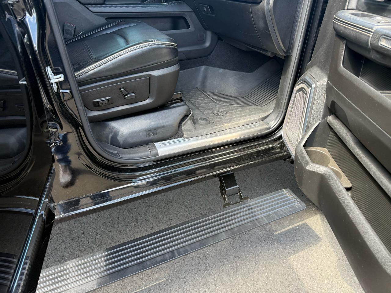 RAM 2500 Limited 4x4 Crew Cab 6'4" Box 2019