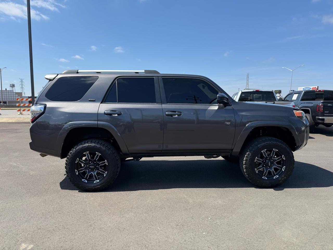 Toyota 4Runner RWD 4dr V6 SR5 Premium (Natl) 2016