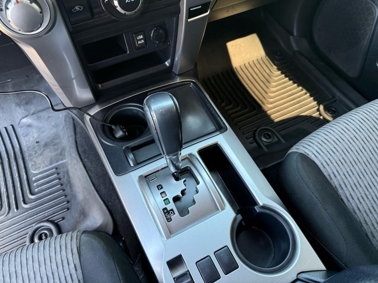 Toyota 4Runner RWD 4dr V6 SR5 Premium (Natl) 2016