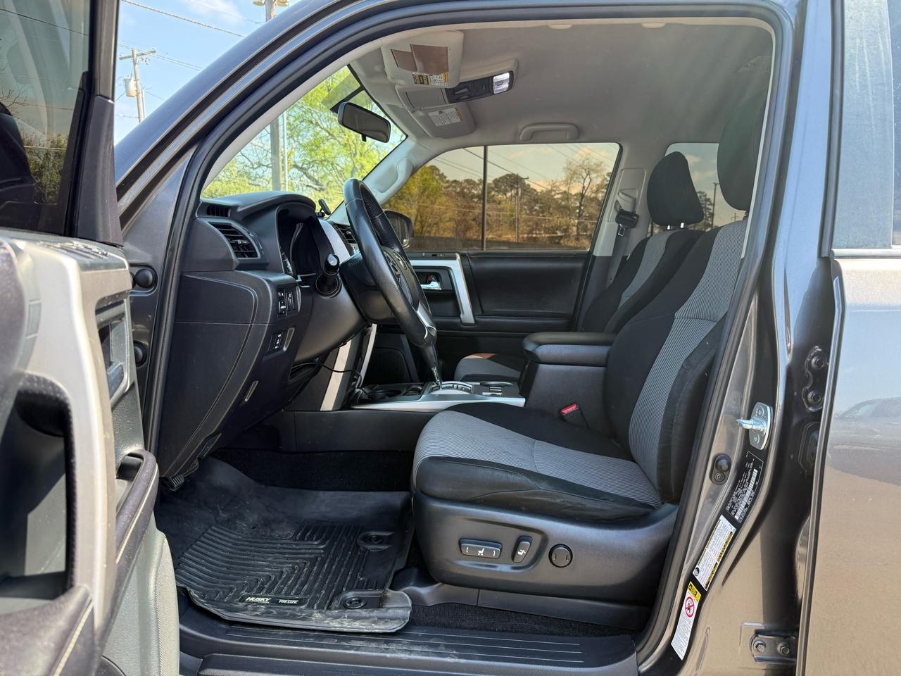 Toyota 4Runner RWD 4dr V6 SR5 Premium (Natl) 2016