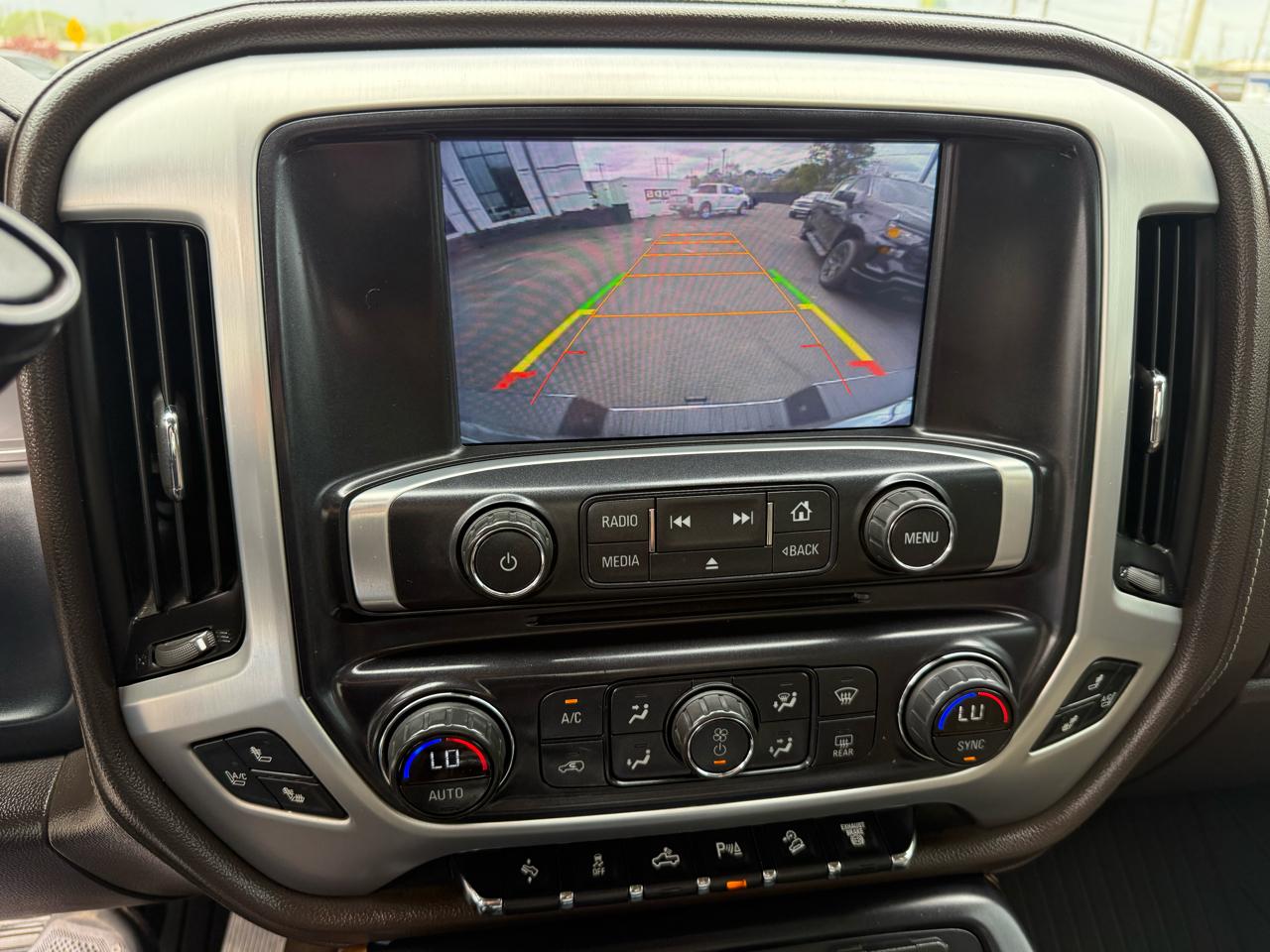 GMC Sierra 2500HD available WiFi 4WD Crew Cab 153.7" SLT 2015