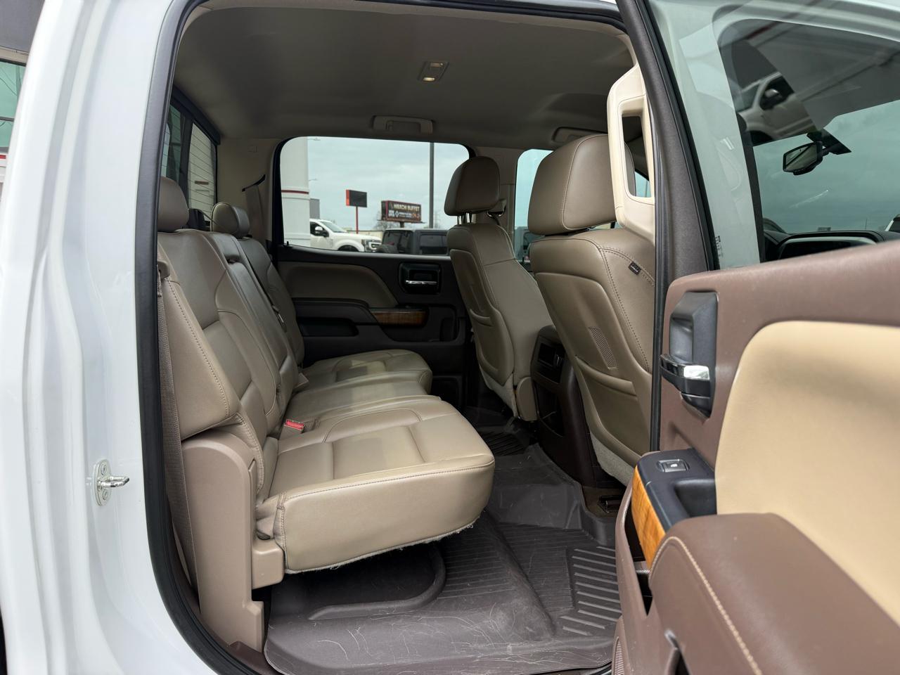 GMC Sierra 2500HD available WiFi 4WD Crew Cab 153.7" SLT 2015