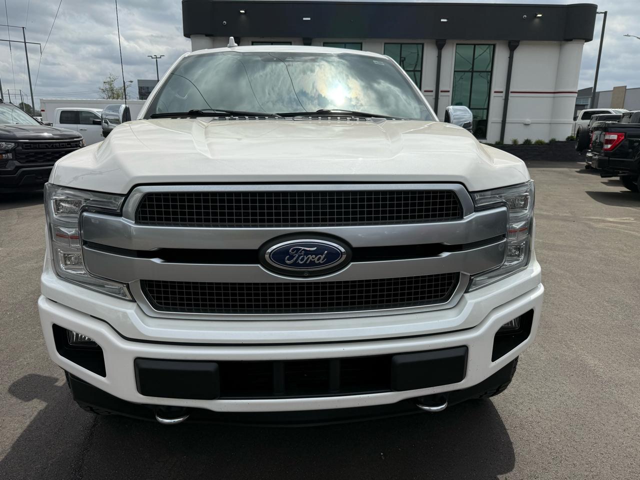 Ford F-150 4WD SuperCrew 145" Platinum 2018