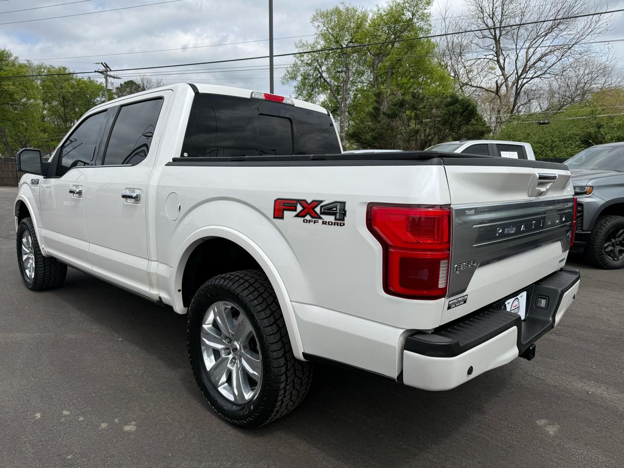 Ford F-150 4WD SuperCrew 145" Platinum 2018