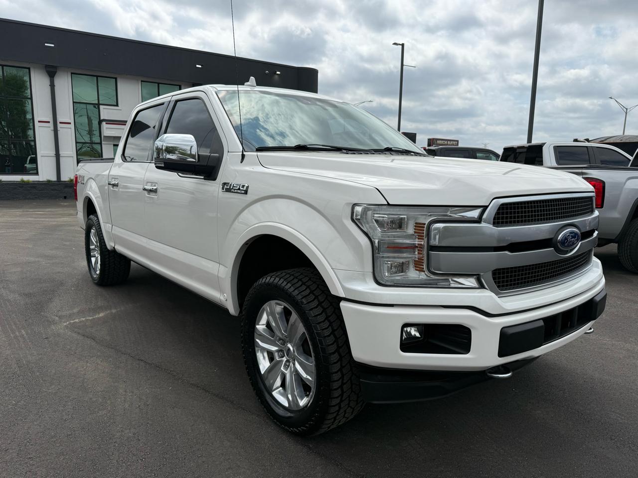 Ford F-150 4WD SuperCrew 145" Platinum 2018