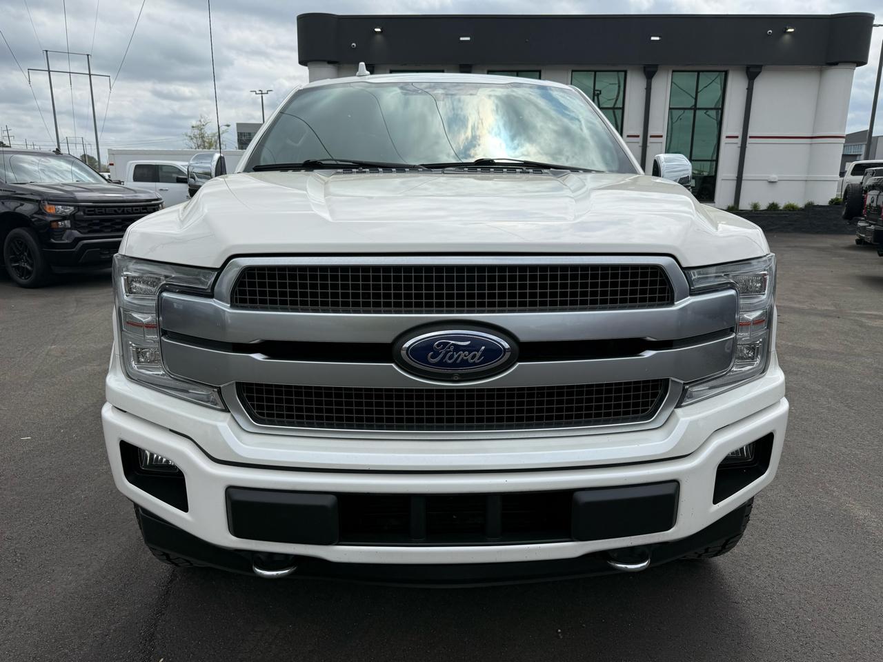 Ford F-150 4WD SuperCrew 145" Platinum 2018
