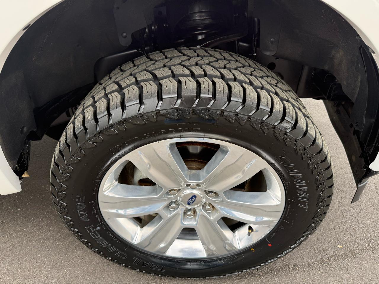 Ford F-150 4WD SuperCrew 145" Platinum 2018