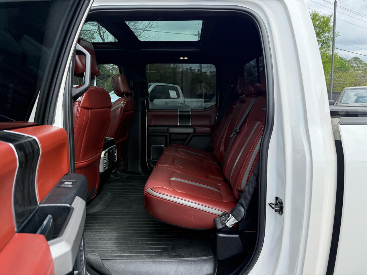 Ford F-150 4WD SuperCrew 145" Platinum 2018