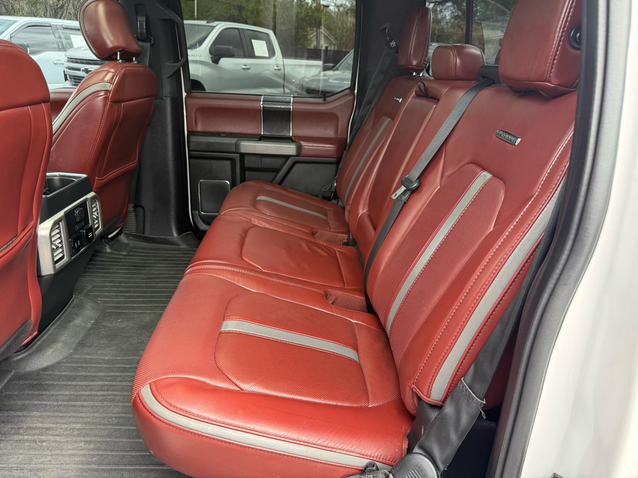Ford F-150 4WD SuperCrew 145" Platinum 2018