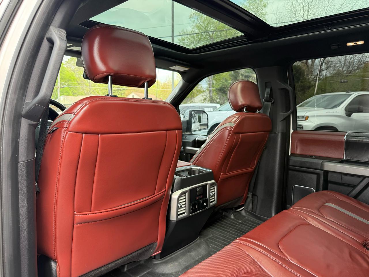 Ford F-150 4WD SuperCrew 145" Platinum 2018