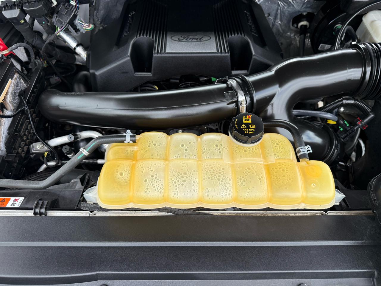 Ford F-150 4WD SuperCrew 145" Platinum 2018