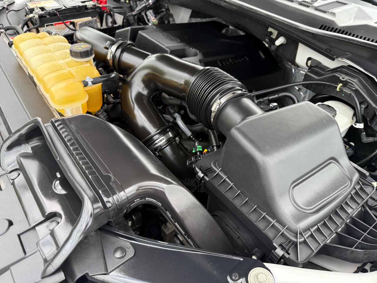 Ford F-150 4WD SuperCrew 145" Platinum 2018