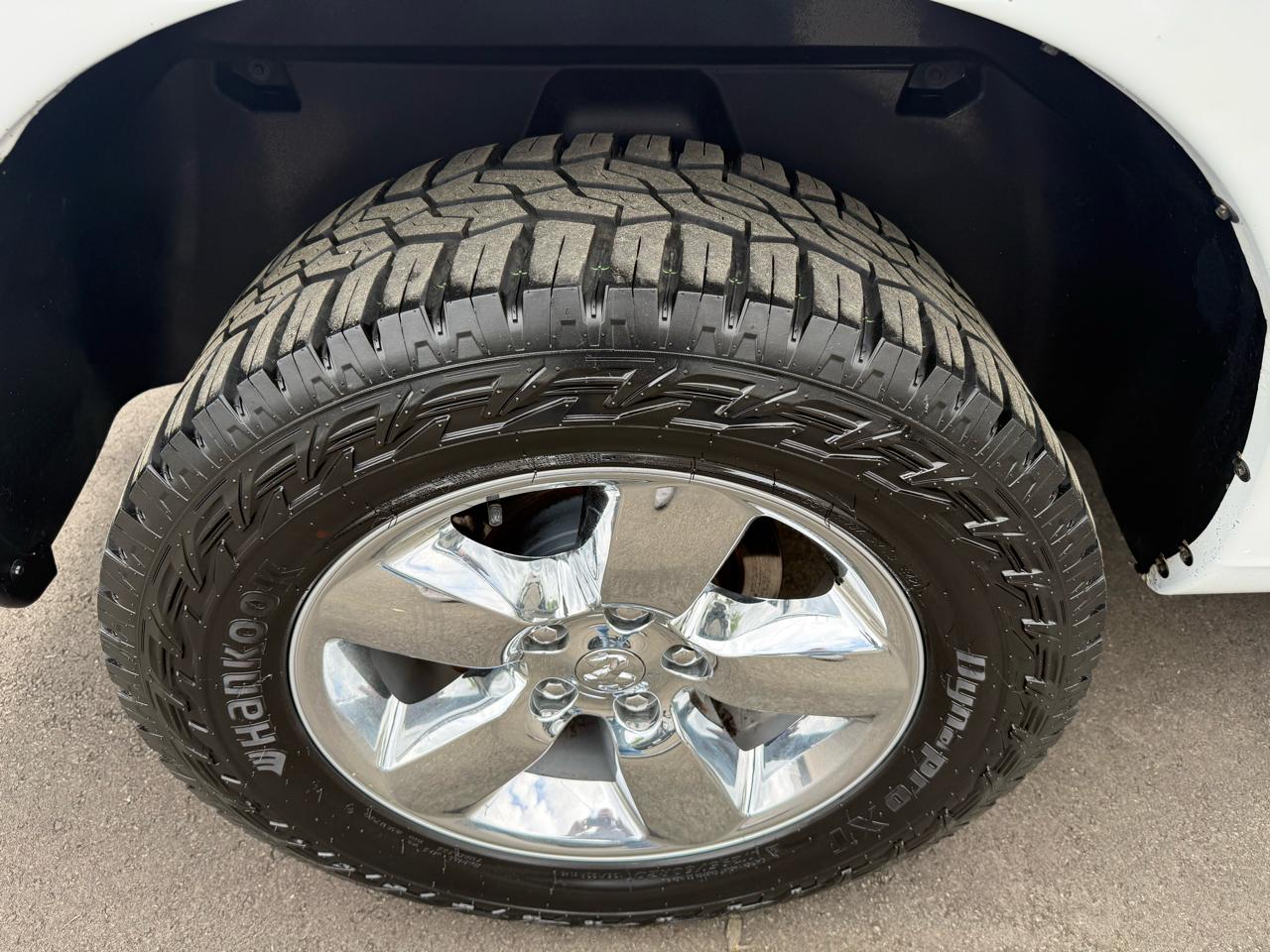 RAM 1500 4WD Quad Cab 140.5" Big Horn 2015